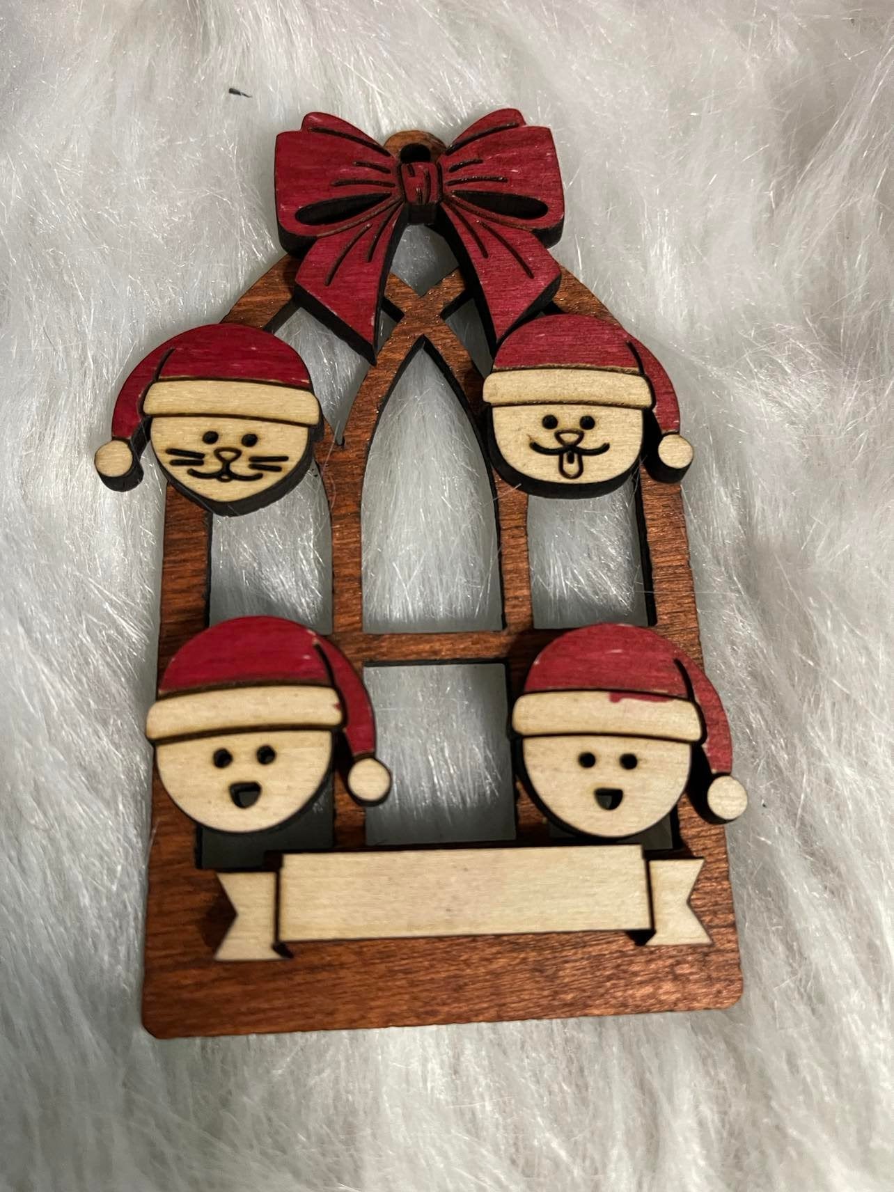 Personalized wood wreath or window ornament
